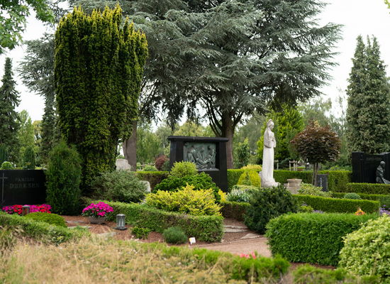 Friedhof Anrath, alte Familiengruften